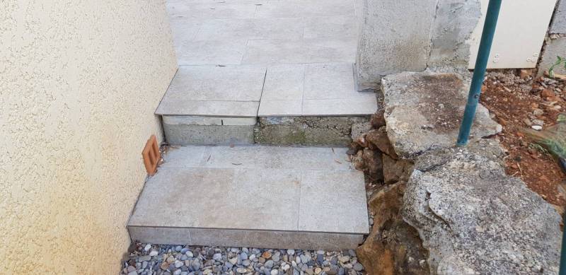 ​     Vous devez entreprendre des travaux ou des travaux doivent être réalisés à proximité de votre bien.  Nous effectuons un constat expertise détaillé de votre biens et/ou des habitations environnantes avant le démarrage des travaux.  Nous  vous préconi