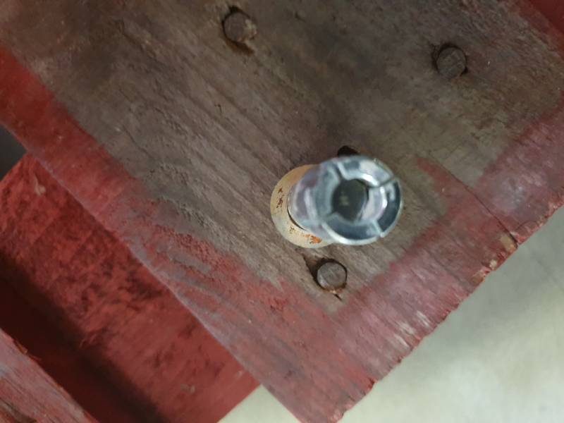 Analyse des causes de l'arrachement de fixation de protection